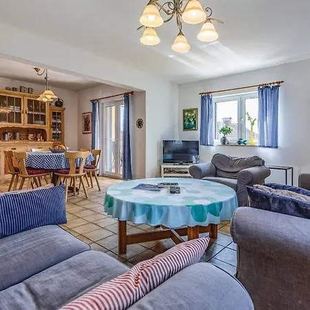 Zvonimir Guest house Premantura
